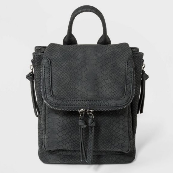 vr nyc backpack